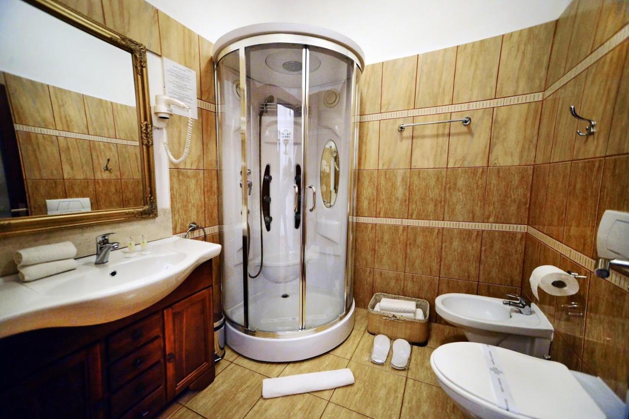 Hotel Casa Negustorului Deva Zewnętrze zdjęcie