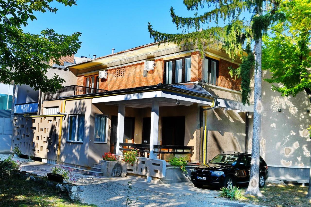 Hotel Casa Negustorului Deva Zewnętrze zdjęcie