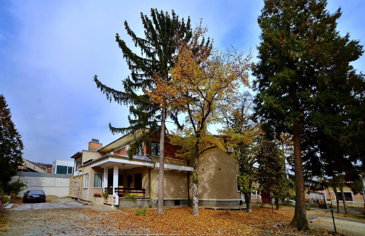 Hotel Casa Negustorului Deva Zewnętrze zdjęcie